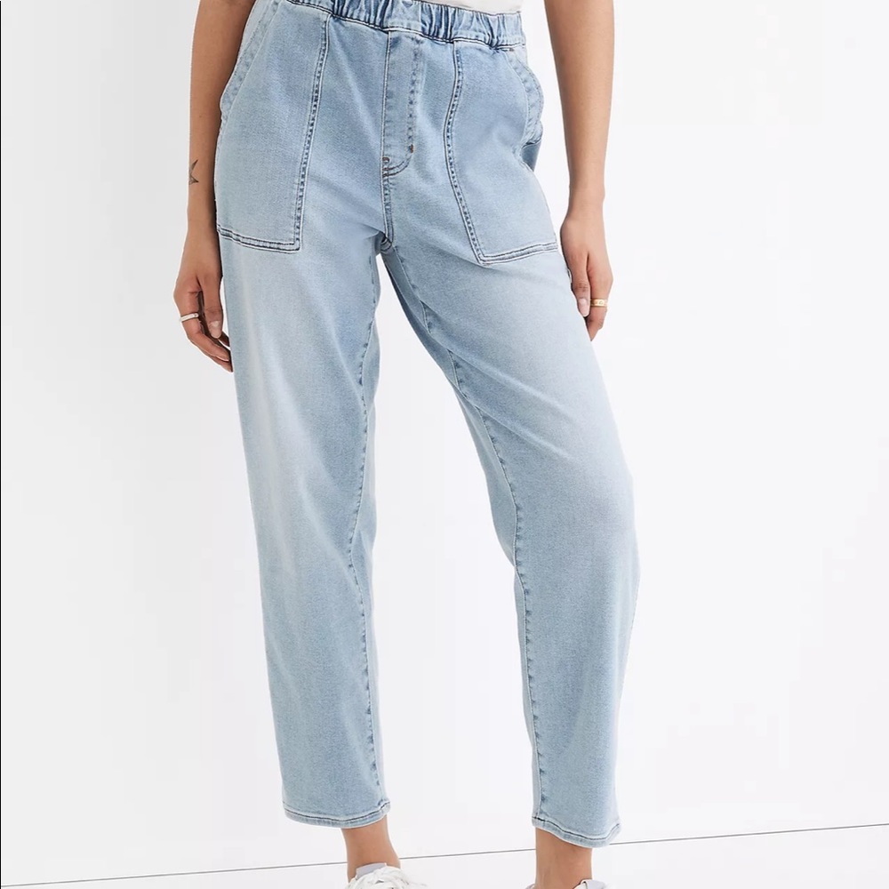 MADEWELL - Pull-On Relaxed Jeans In Bellview Wash